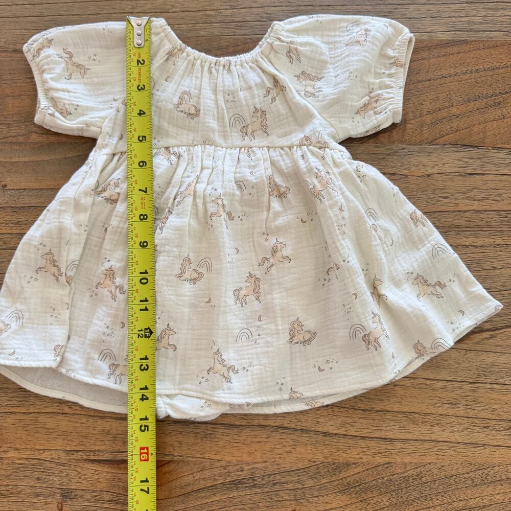Quincy Mae Bella Dress & Bloomers Unicorns - Size 3-6 months - Picture 5 of 5